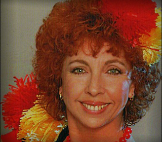 Charlotte Julian (Chanteuse)