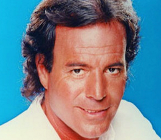 Julio Iglesias (Chanteur)